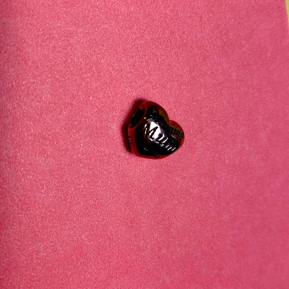 Mom Pandora Heart Charm - Picture 1 of 4